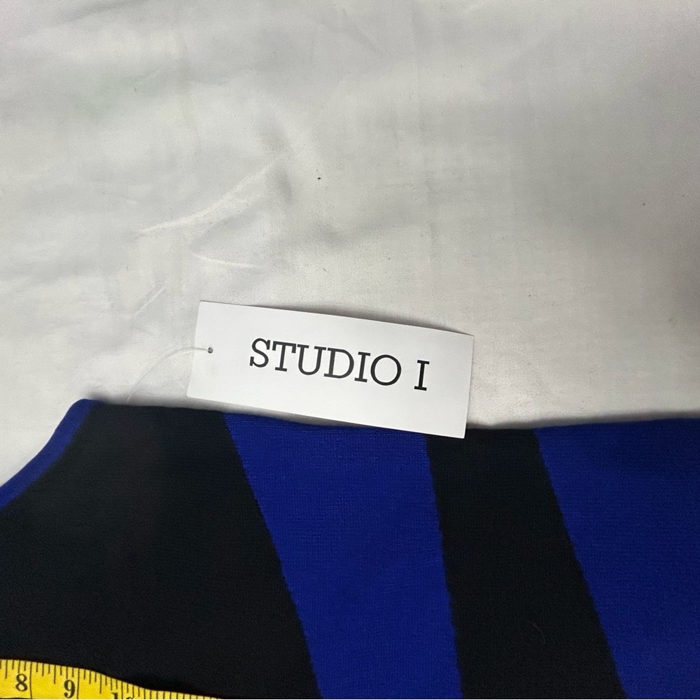 STUDIO 1 blouse - Picture 9 of 9